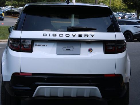 Certified 2025 Land Rover Discovery Sport Dynamic SE AWD/4WD image 4