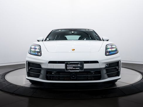 Certified 2025 Porsche Panamera 4 image 10