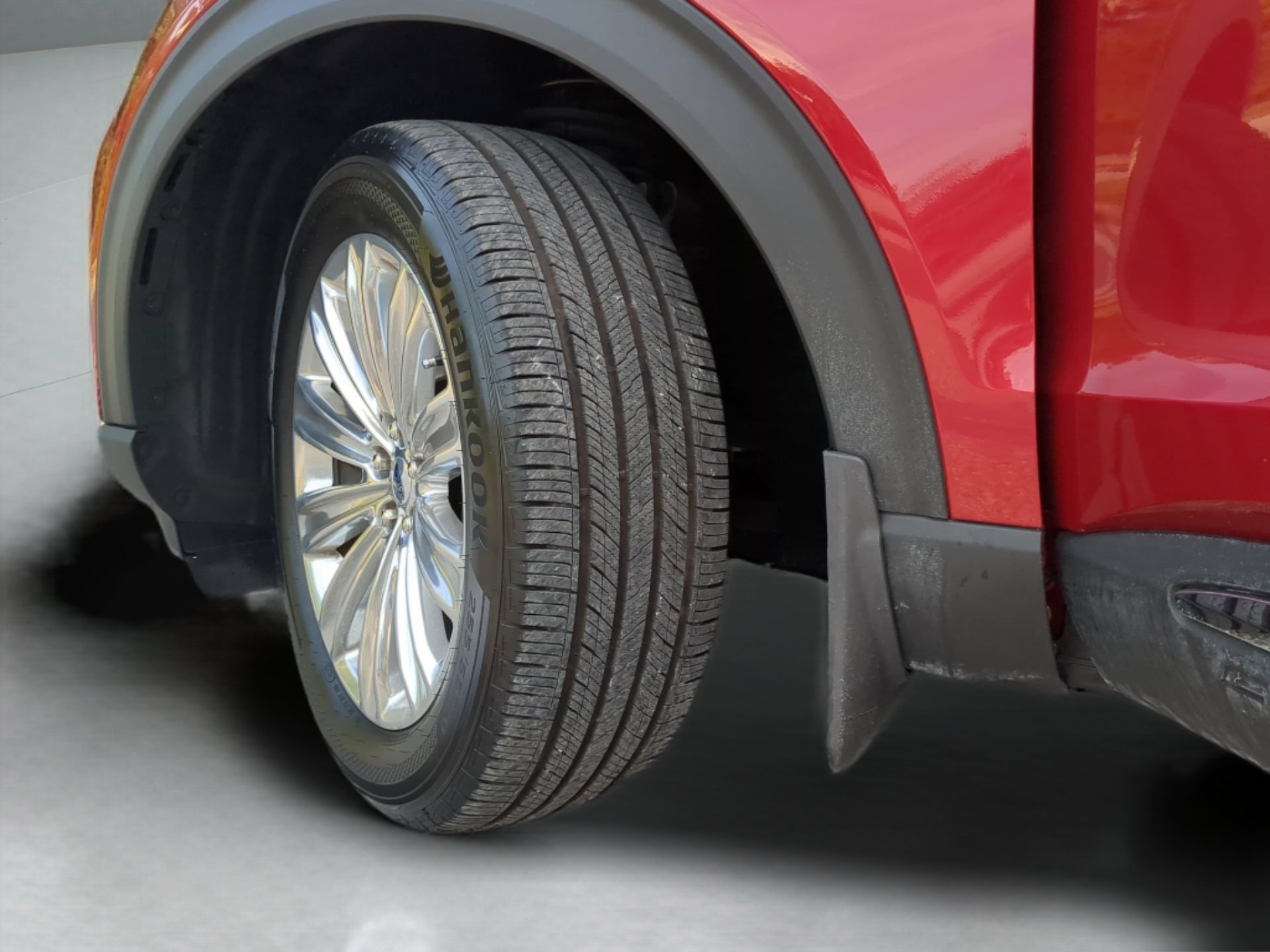 Certified 2022 Ford Explorer Limited RWD image 74