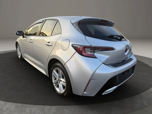 Used 2019 Toyota Corolla SE FWD image 4