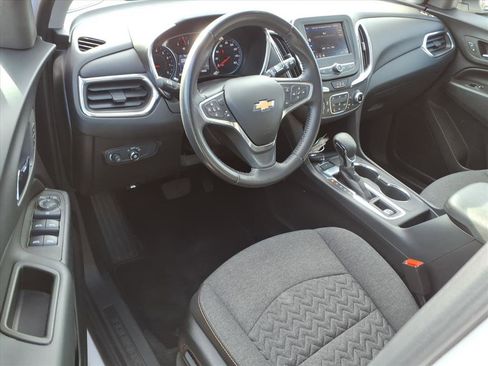 Used 2022 Chevrolet Equinox LT image 14