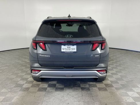 Used 2025 Hyundai Tucson SEL AWD/4WD image 14