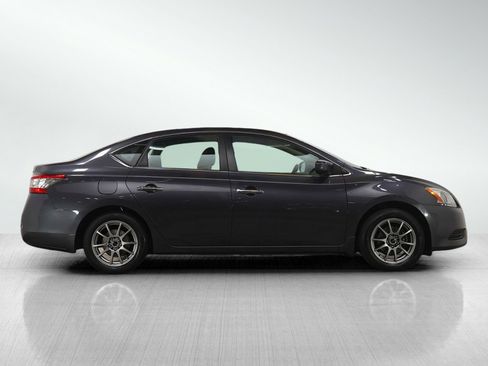 Used 2014 Nissan Sentra SV image 6