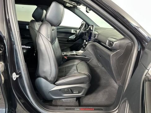 Used 2023 Ford Explorer ST w/ Equipment Group 401A AWD/4WD image 28