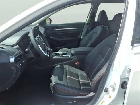 New 2026 Nissan Altima 2.5 SR FWD image 28