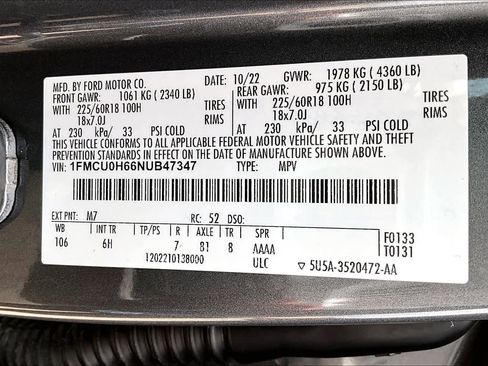 Used 2022 Ford Escape SEL w/ Technology Package FWD image 34