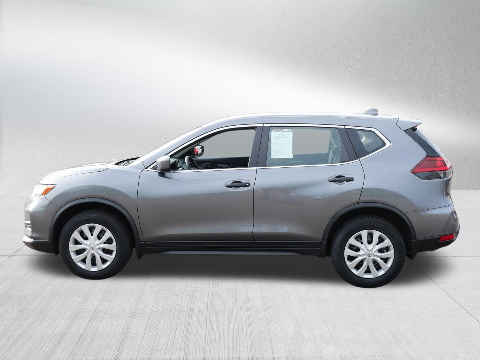 Used 2020 Nissan Rogue S AWD/4WD image 4
