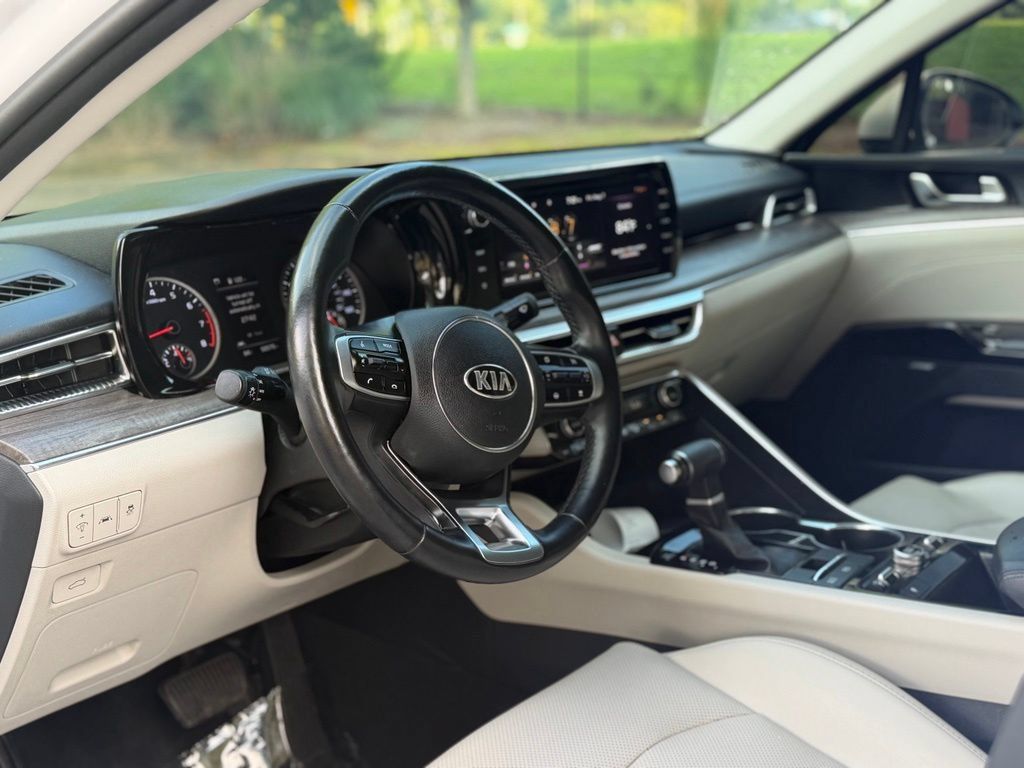 Used 2021 Kia K5 EX w/ EX Premium Package FWD image 11