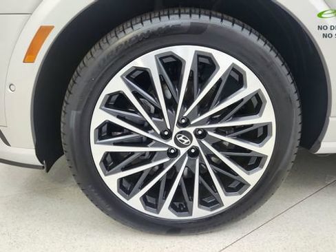 Used 2026 Hyundai Palisade Calligraphy FWD image 61