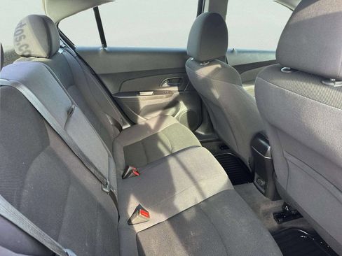 Used 2012 Chevrolet Cruze LT image 12
