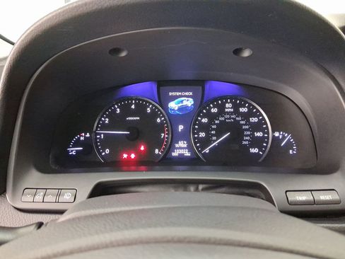 Used 2014 Lexus LS 460 w/ Comfort Package image 17