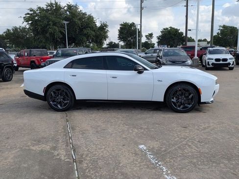 New 2026 Dodge Charger R/T image 5