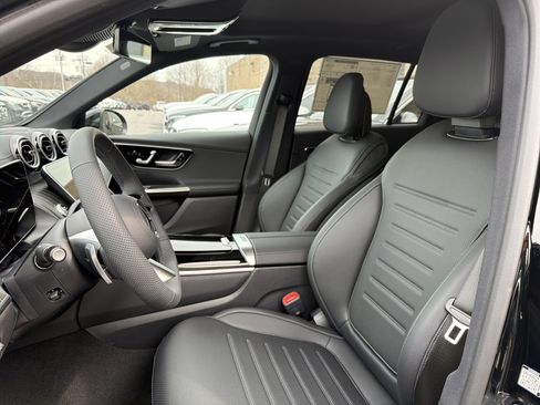 Used 2026 Mercedes-Benz GLC 300 4MATIC image 10