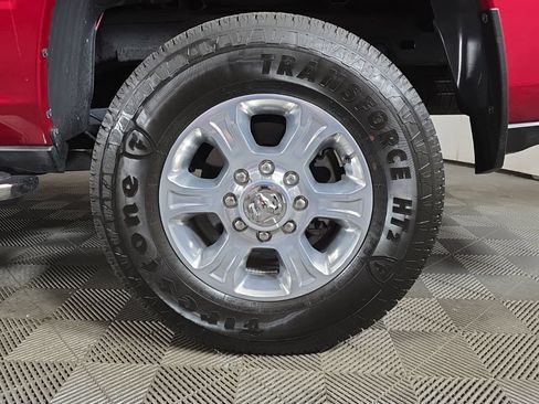 Certified 2026 RAM 2500 Big Horn AWD/4WD image 13