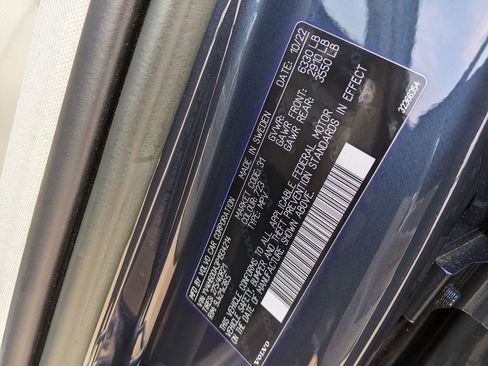 Certified 2023 Volvo XC90 T8 Ultimate image 30