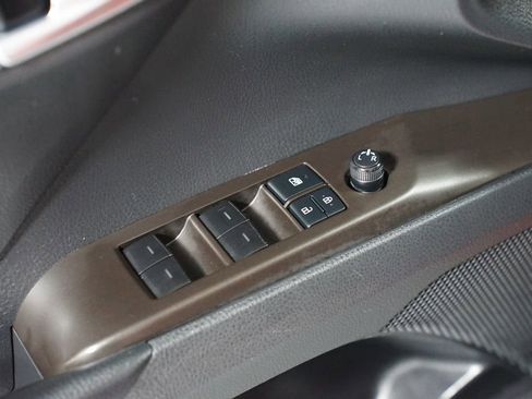 Used 2021 Toyota Camry SE FWD image 28