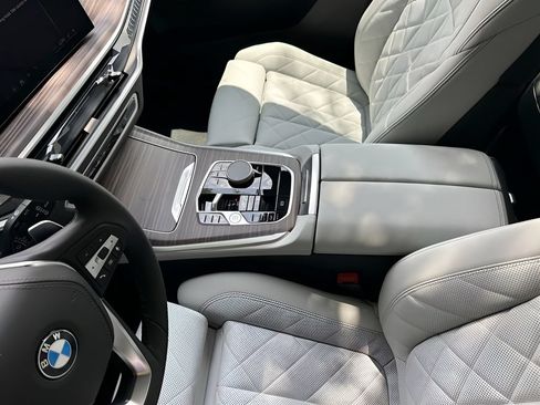 New 2026 BMW X5 xDrive40i w/ Premium Package AWD/4WD image 20