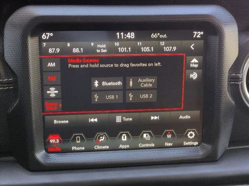 Used 2023 Jeep Wrangler Unlimited Sahara AWD/4WD image 21