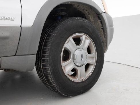 Used 2002 Ford Escape XLT image 18