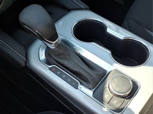 Used 2024 Chevrolet Blazer LT w/ Convenience Package image 11