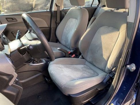 Used 2015 Chevrolet Sonic LS image 17