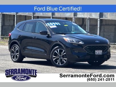 Certified 2022 Ford Escape SE w/ SE Sport Appearance Package
