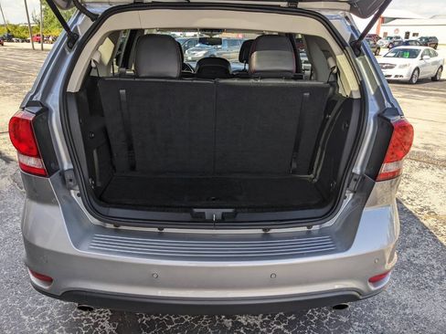 Used 2018 Dodge Journey GT w/ Nav & Sun Group FWD image 24