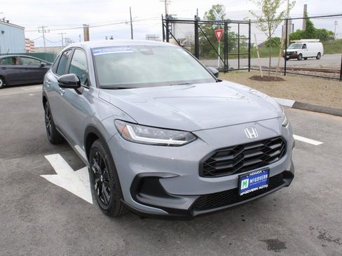 New 2026 Honda HR-V Sport image 3