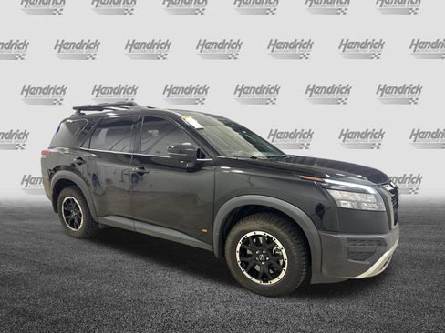 Used 2024 Nissan Pathfinder Rock Creek AWD/4WD image 2