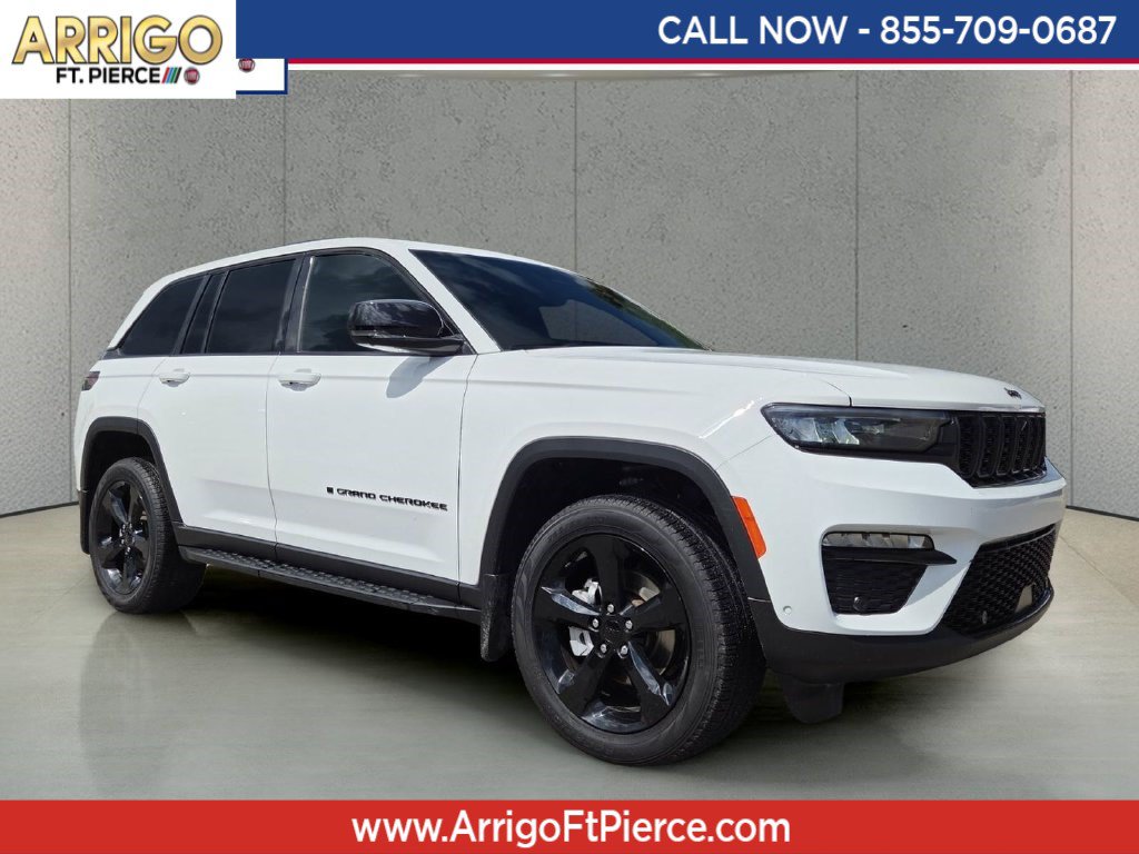 Used 2025 Jeep Grand Cherokee Limited w/ Luxury Tech Group II AWD/4WD image 1
