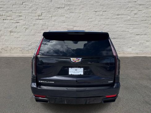 Certified 2024 Cadillac Escalade Sport Platinum w/ Heavy-Duty Trailer Package AWD/4WD image 6