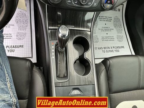 Used 2017 Chevrolet Impala LT image 15