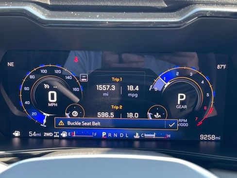 Used 2025 Chevrolet Colorado ZR2 w/ Technology Package image 9