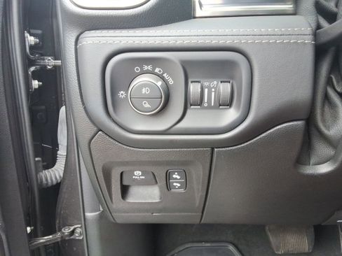 Used 2021 RAM 1500 Limited w/ Night Edition AWD/4WD image 40