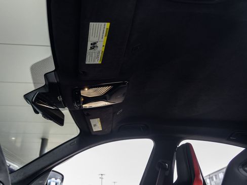 Used 2022 BMW M5 CS image 28