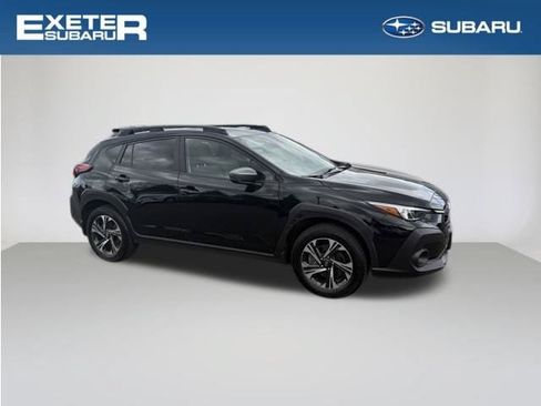 Used 2024 Subaru Crosstrek 2.0i Premium AWD/4WD image 3
