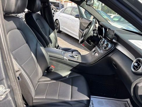 Used 2019 Mercedes-Benz C 300 4MATIC Sedan image 19