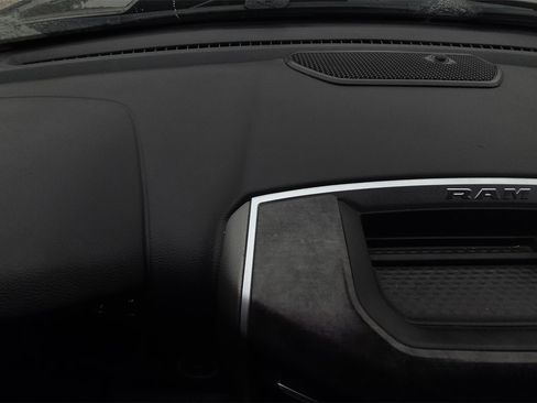 Used 2019 RAM 1500 Big Horn image 9