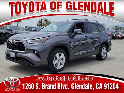 Certified 2023 Toyota Highlander LE