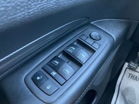 Used 2022 Dodge Durango GT image 27