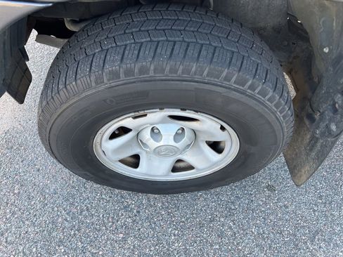 Used 2014 Toyota Tacoma PreRunner image 55