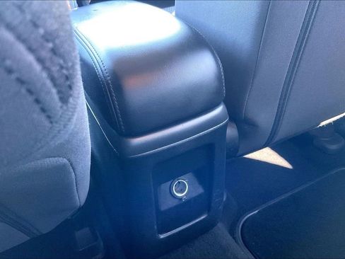 Used 2019 Dodge Journey SE w/ Connectivity Group image 31