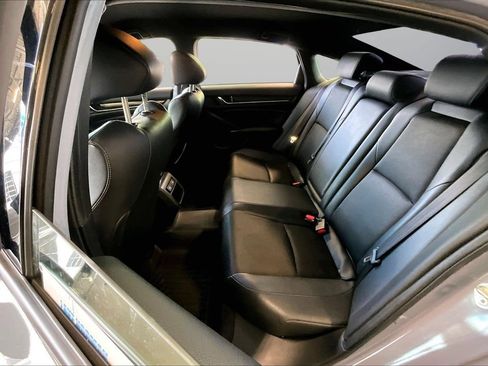 Used 2021 Honda Accord Sport image 21