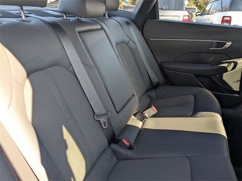 Used 2023 Hyundai Sonata SEL Plus image 31