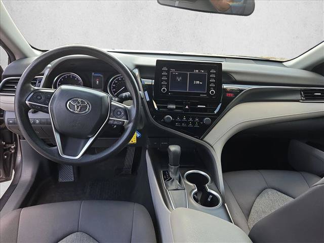 Used 2021 Toyota Camry LE FWD image 18