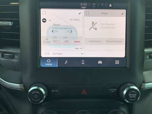 Used 2024 RAM 2500 Big Horn w/ Bed Utility Group image 7