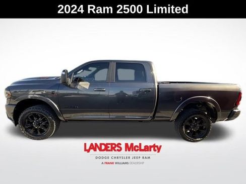 Used 2024 RAM 2500 Limited image 3
