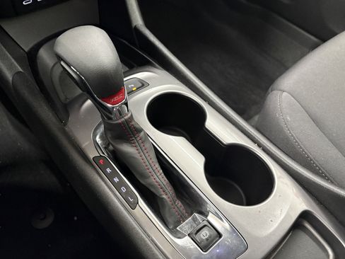 Used 2024 Chevrolet Malibu RS image 19