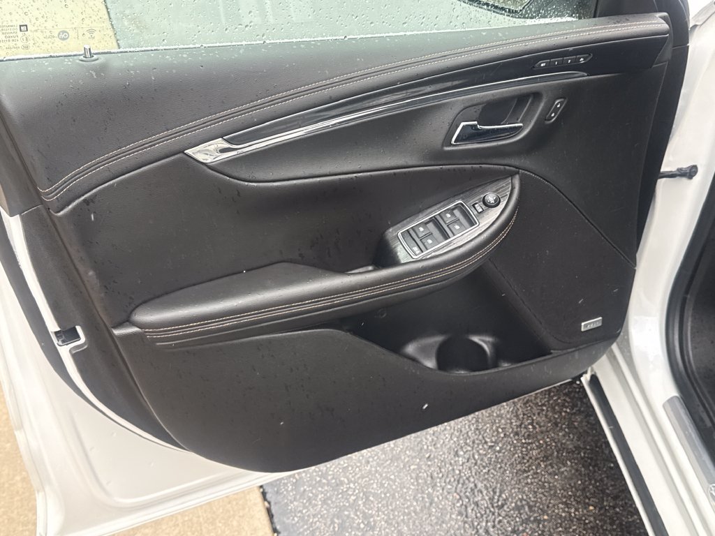 Certified 2018 Chevrolet Impala Premier w/ Premier Confidence Package FWD image 25