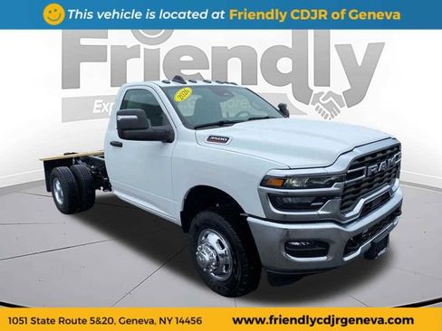 New 2026 RAM 3500 Tradesman w/ Chrome Appearance Group A AWD/4WD image 3